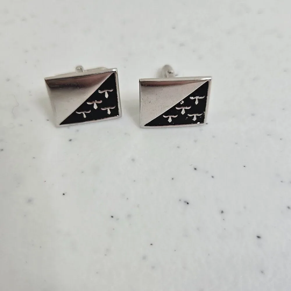 Swank Cufflinks Silver Tone Black Rectangle Diagonal Modern Stylized